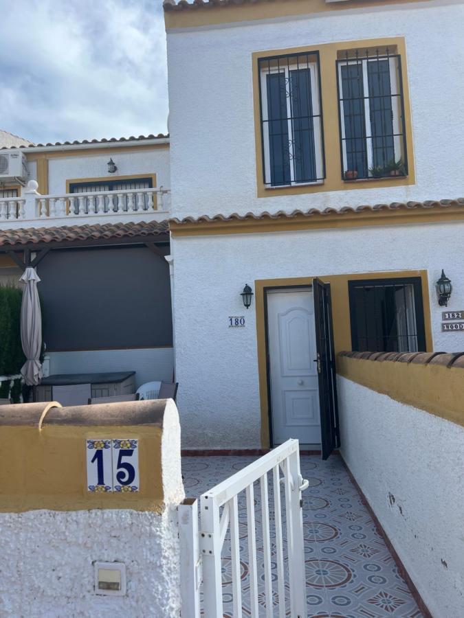 Calle Canarias Gran Alacant Exterior photo